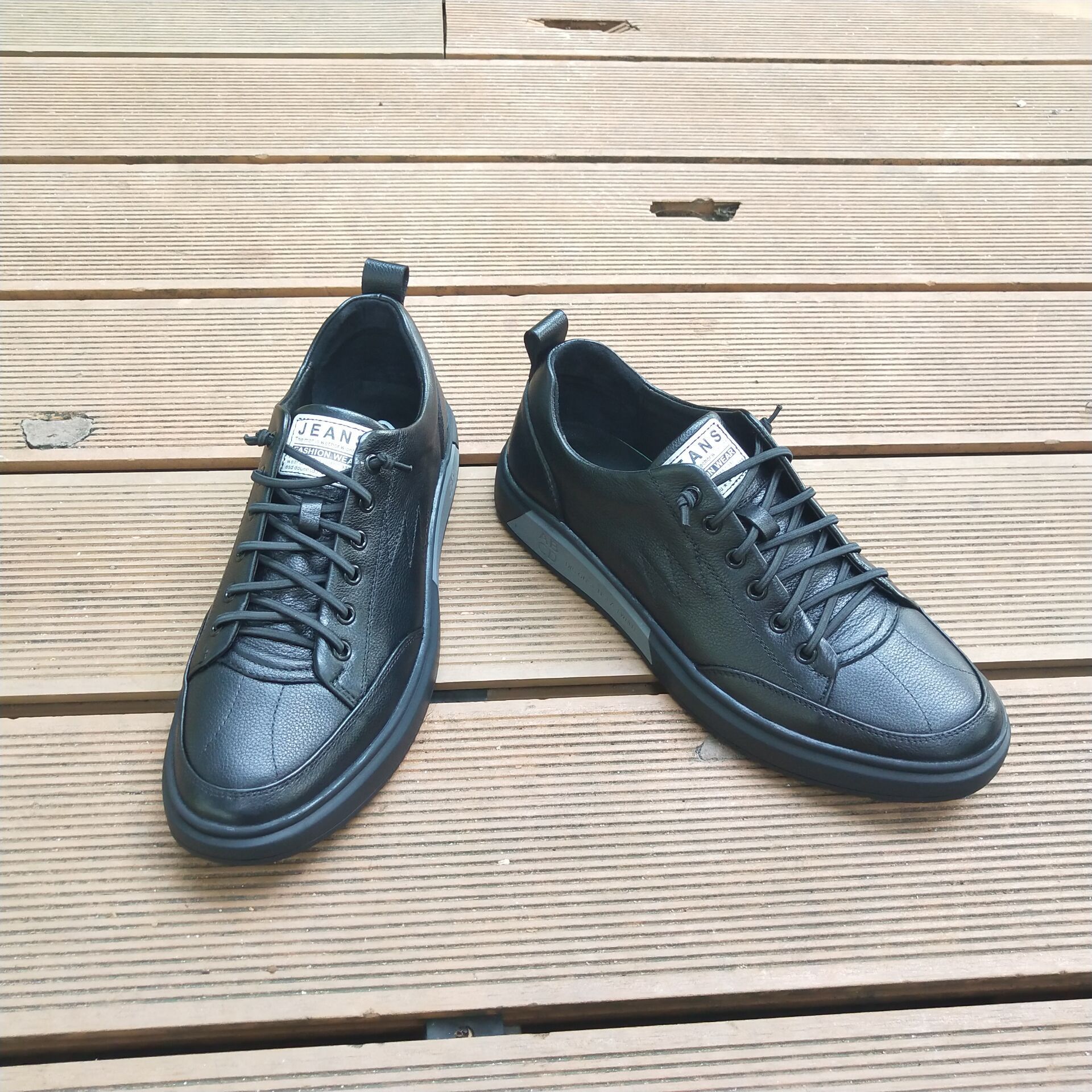 0成交6双2022新款广州懒人鞋软底豆豆鞋头层牛皮皮鞋男鞋 真皮品牌