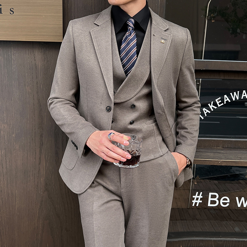 男士西服套装商务西装三件套礼服休闲韩版修身双扣加厚御寒套西男-阿