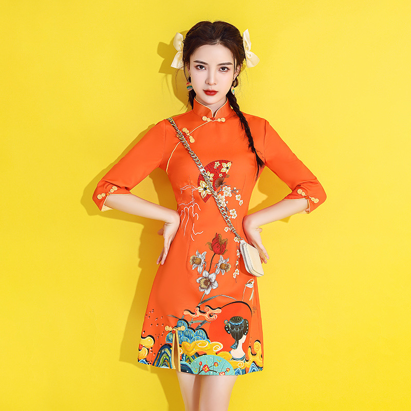 国潮旗袍2022年新款年轻款春季橙色改良短款炸街中国风女装连衣裙