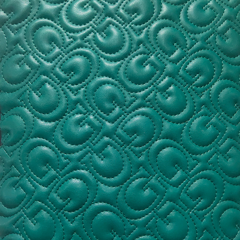 pu皮夹棉汽车坐垫卷材批发厂家直供立体图案多针高速绗缝间棉加工