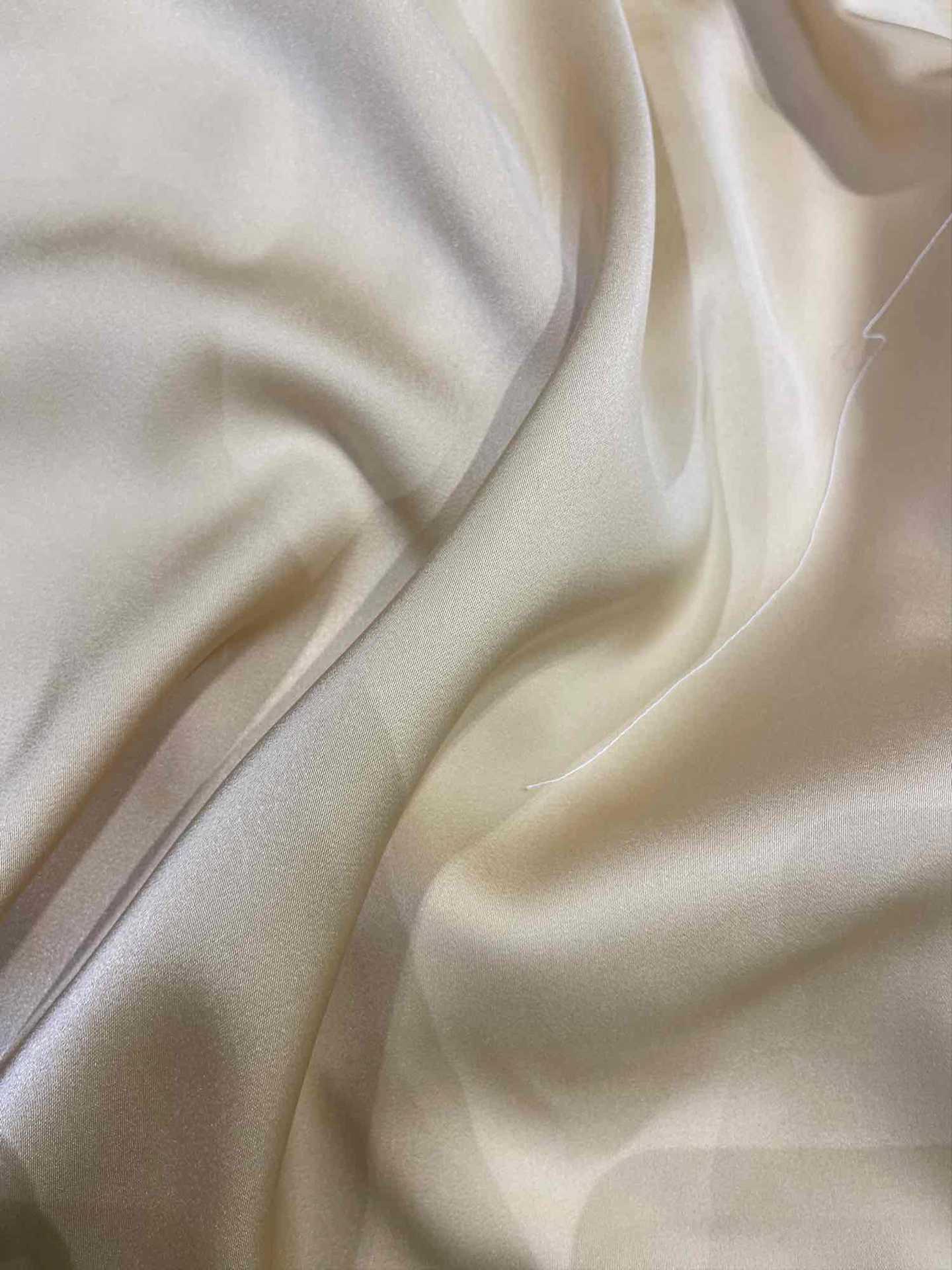 2021新品华尔缎 仿醋酸 弹力缎 春夏 秋冬时装 套装 裤料面料