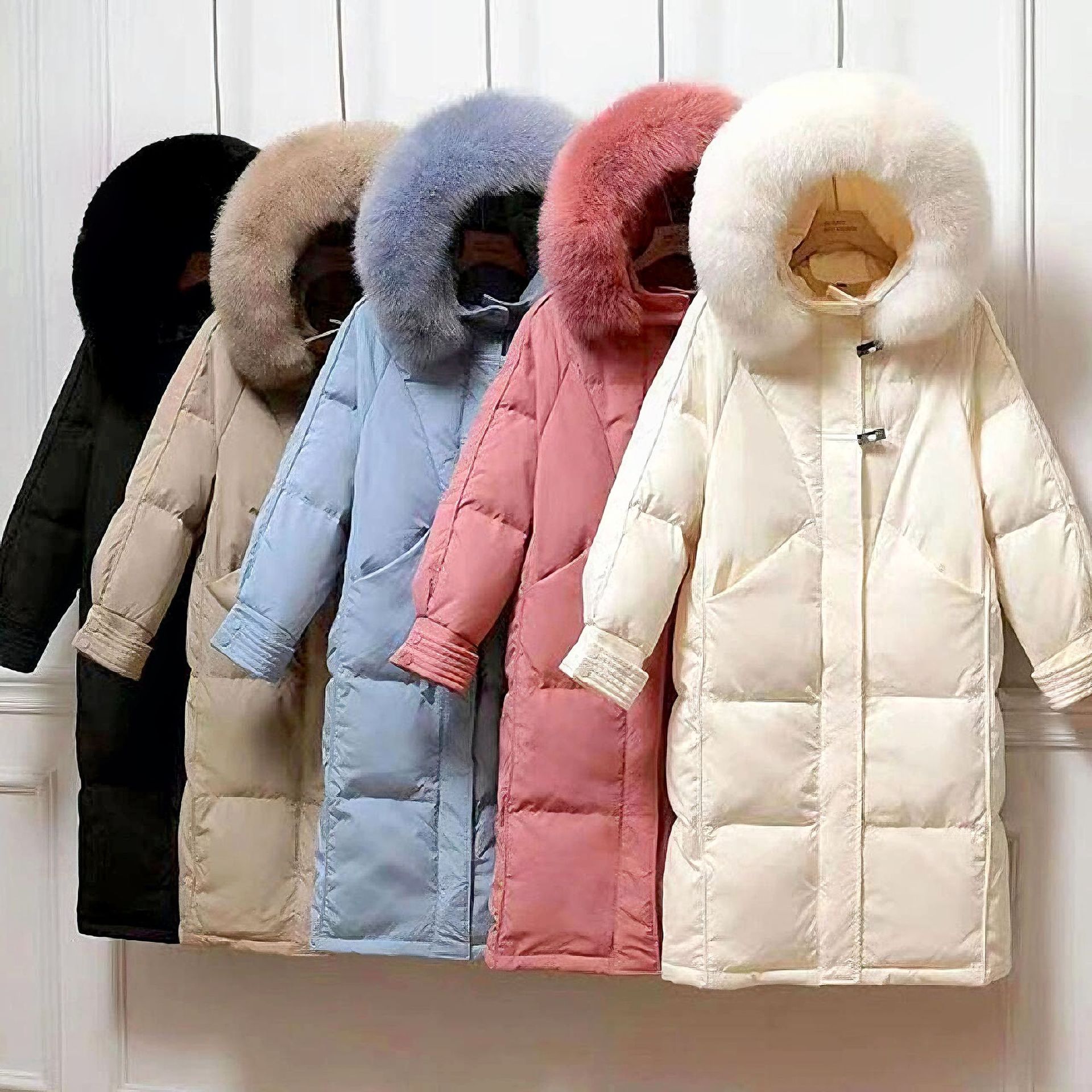 乐町长款大毛领羽绒服女韩版过膝冬季加厚白鸭绒外套品牌女装货源