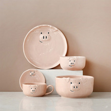 创意可爱粉色小猪餐具碗碟家用陶瓷餐盘早餐北欧风哑光盘厂家直销
