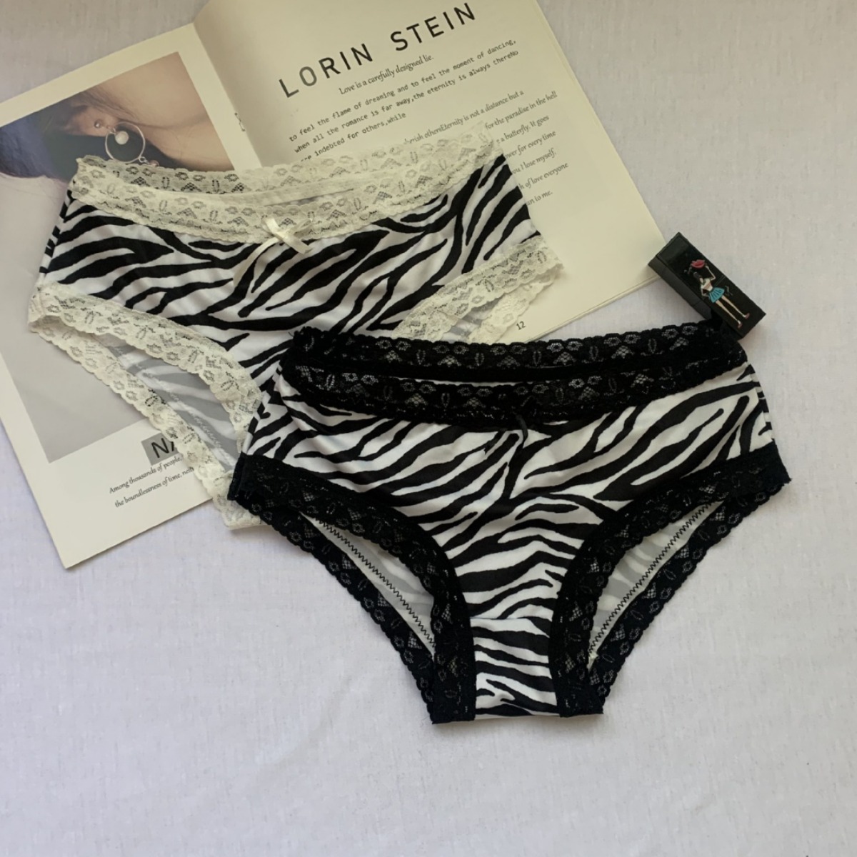 欧美蕾丝性感女士无痕低腰黑斑马纹内裤女透气女式冰丝款三角裤头