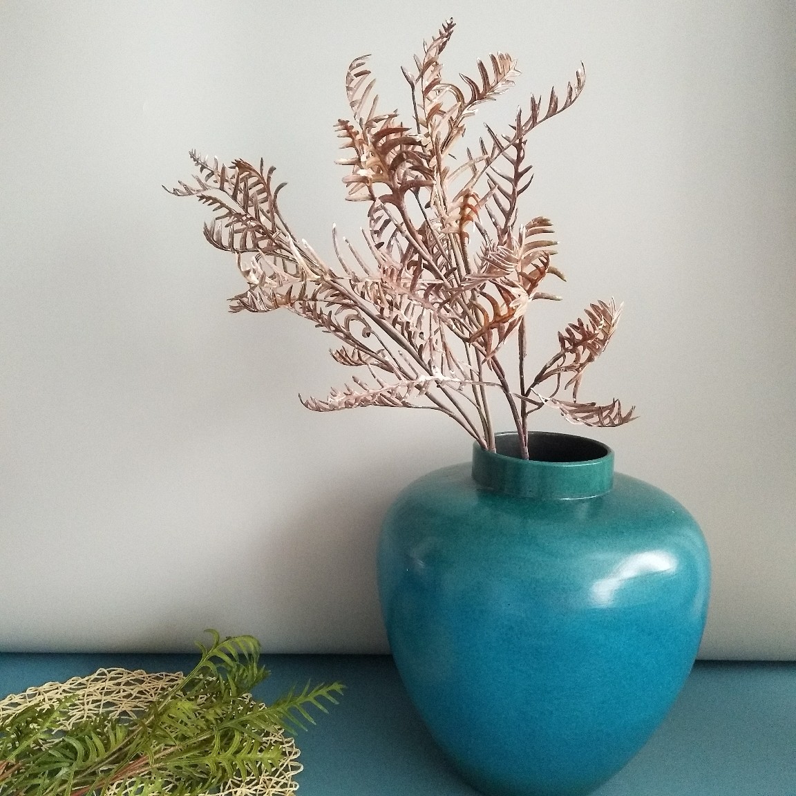 3叉松柏叶 厥叶 北欧家居样板间装饰境外婚庆摄影直播仿真植物叶