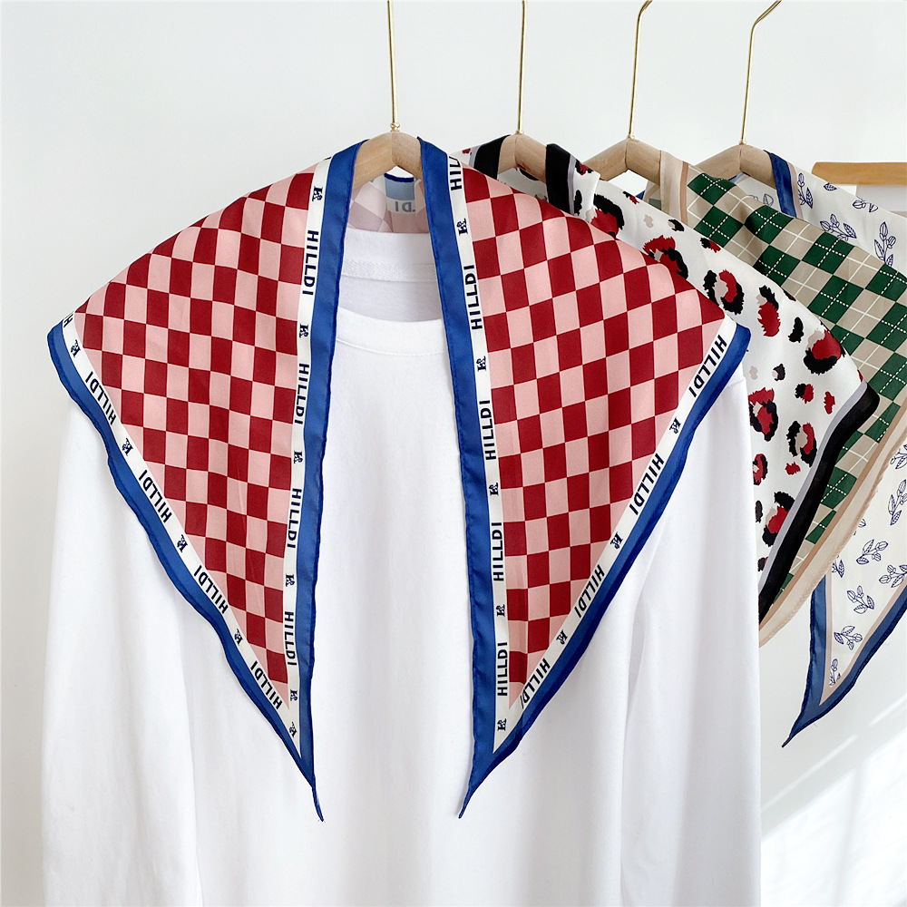 三角巾百搭小丝巾女韩国小领巾印花头巾春秋冬季新款