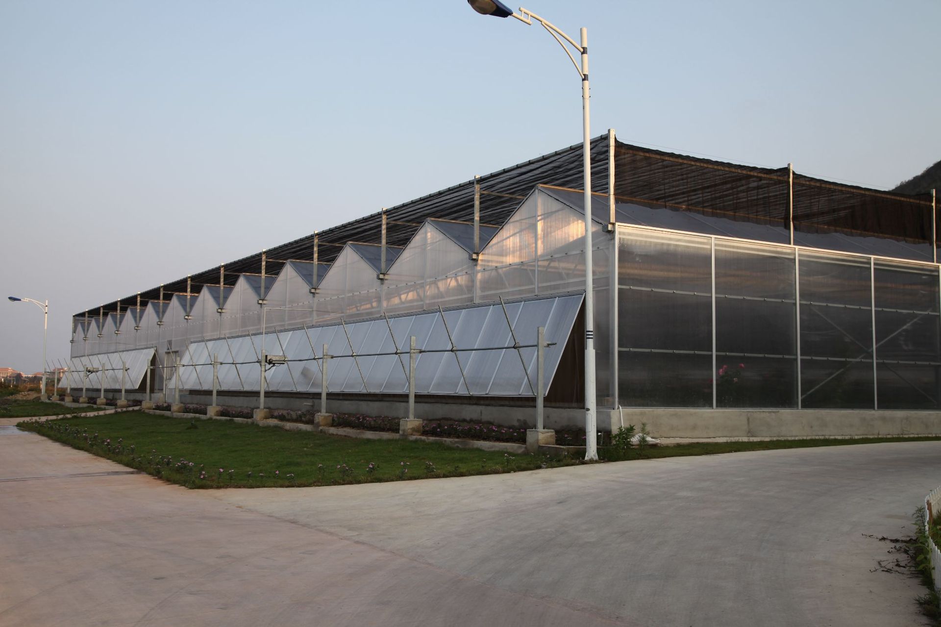 0成交0平方米连栋玻璃温室大棚pc阳光板农用蔬菜养殖棚 热镀锡管养鸡