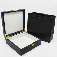 源头工厂高级感包装盒黑色商务礼盒配手提袋腰带盒全套现货批发