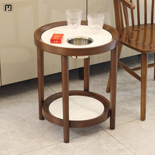 萨迪名宿酒店圆形实木麻将桌旁边烟灰缸茶角几棋牌室放水杯的架子