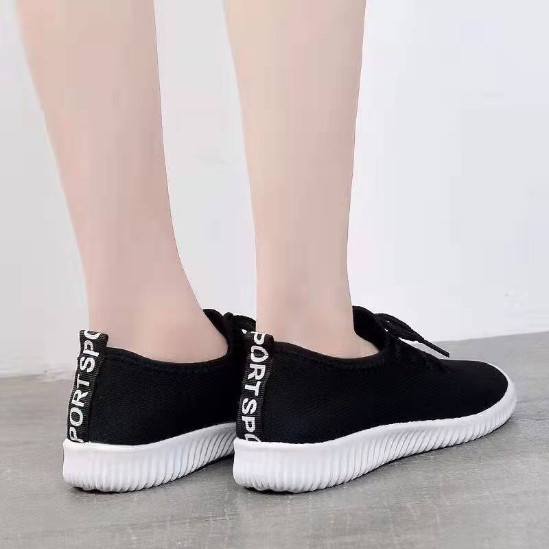 One Piece Dropshipping Women's Little Red Little Black Coconut Shoes Middle-Aged and Elderly Lace-up Sports Shoes Breathable Old Beijing Cloth Shoes