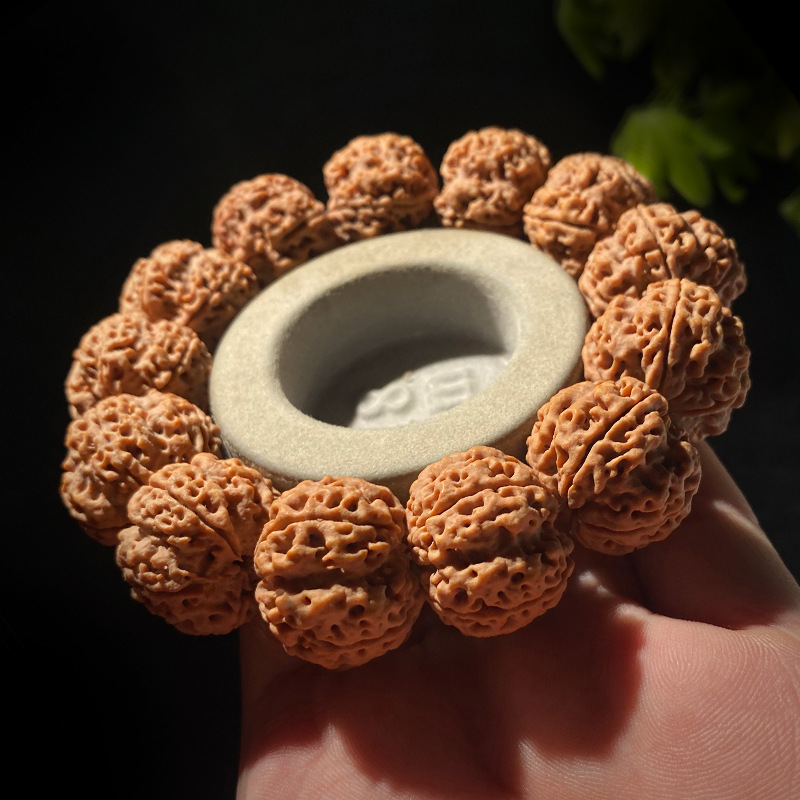 尼泊尔大金刚手串五星双龙爆肉五六瓣大金刚菩提子文玩佛珠手串链