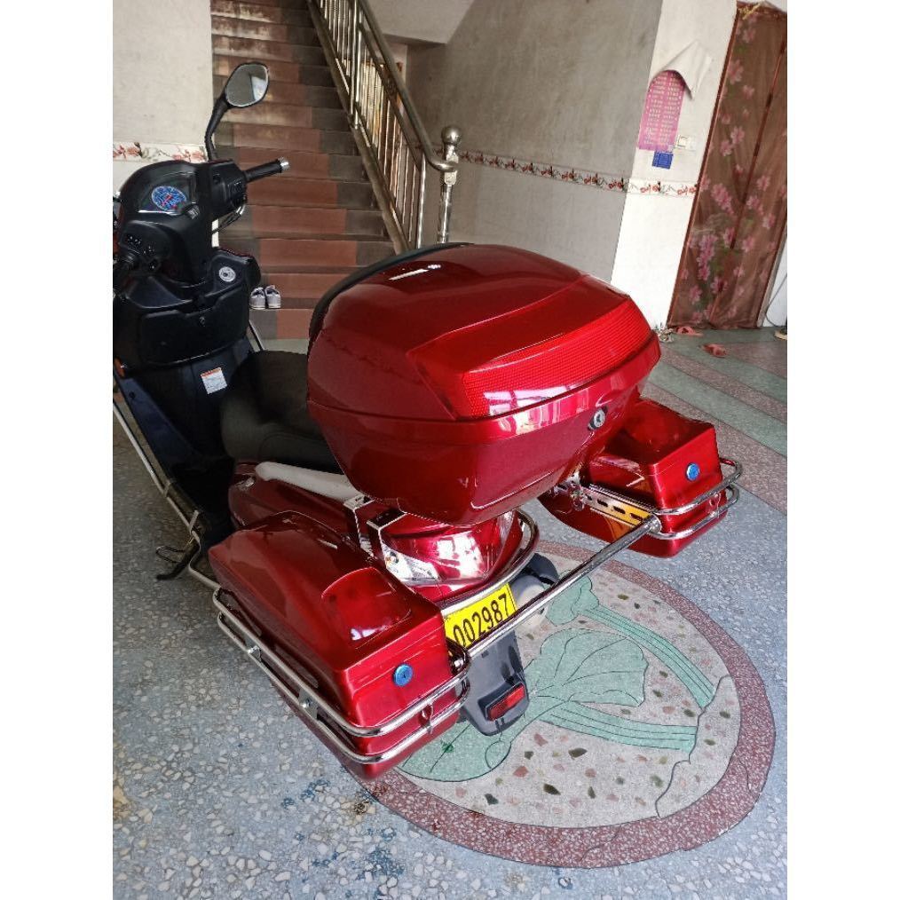 通用型踏板车边箱 电动车侧挂箱 摩托车边箱 尾箱 后备箱 工具箱