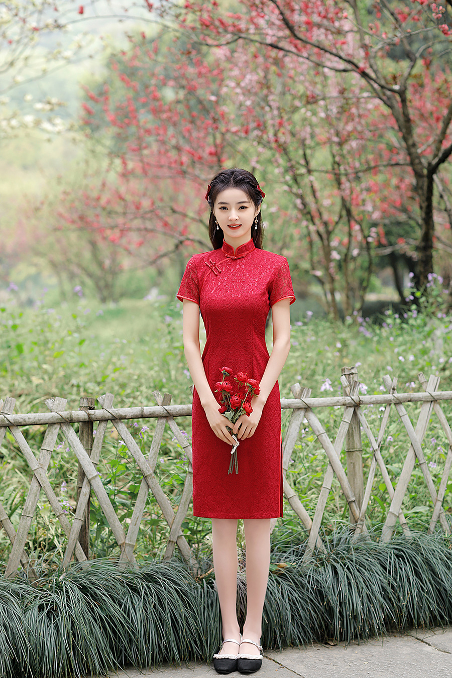 红色旗袍2022新款年轻款气质高端小个子短款敬酒服结婚宴礼服批发