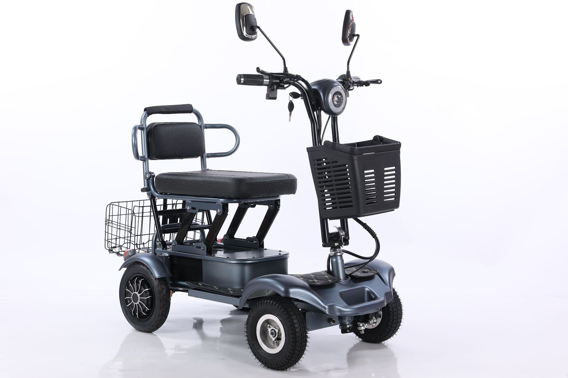 老人代步车四轮电动老年专用助力车残疾人新款双人折叠电瓶车