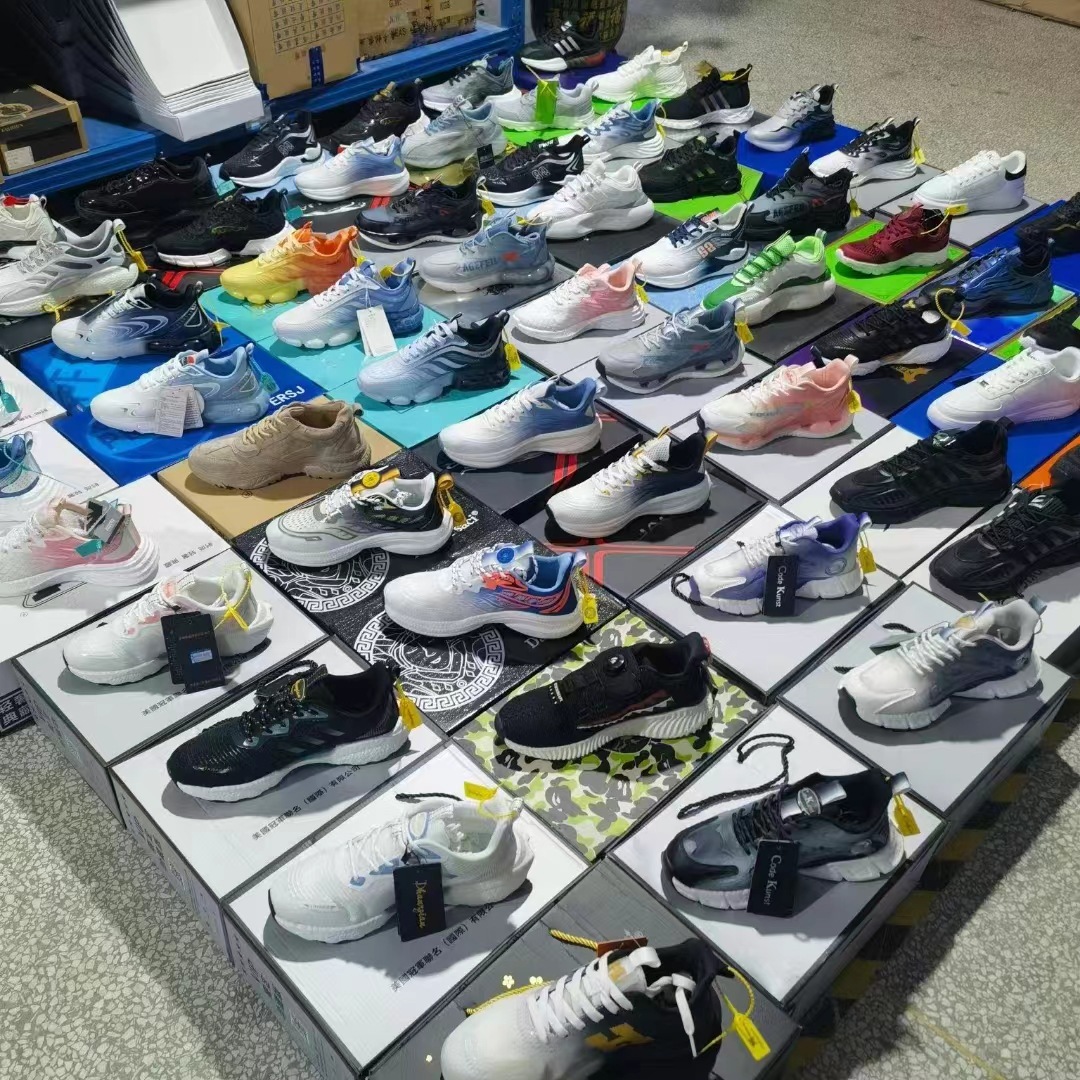 运动鞋子批发爆米花软底休闲跑步鞋库存杂款地摊直播首选一手货源