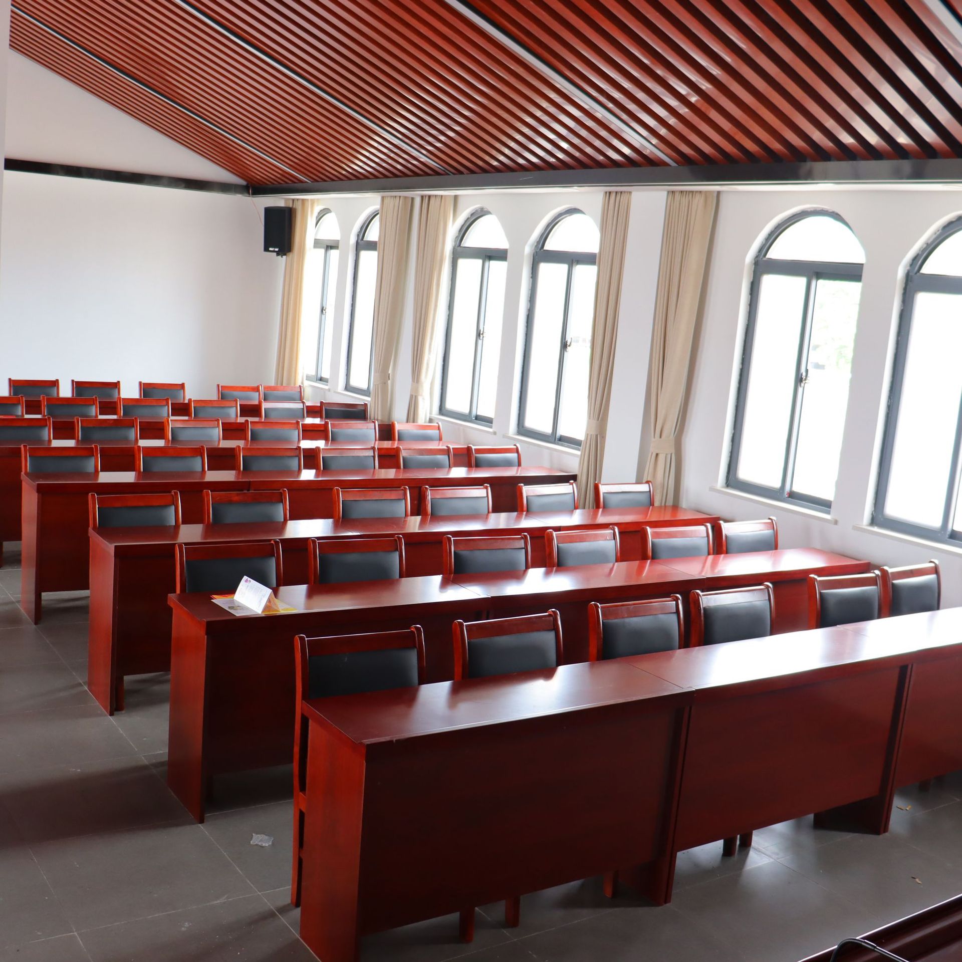 学生课桌会议条桌长桌条形桌1.2米三人双人培训桌木皮会议室桌椅