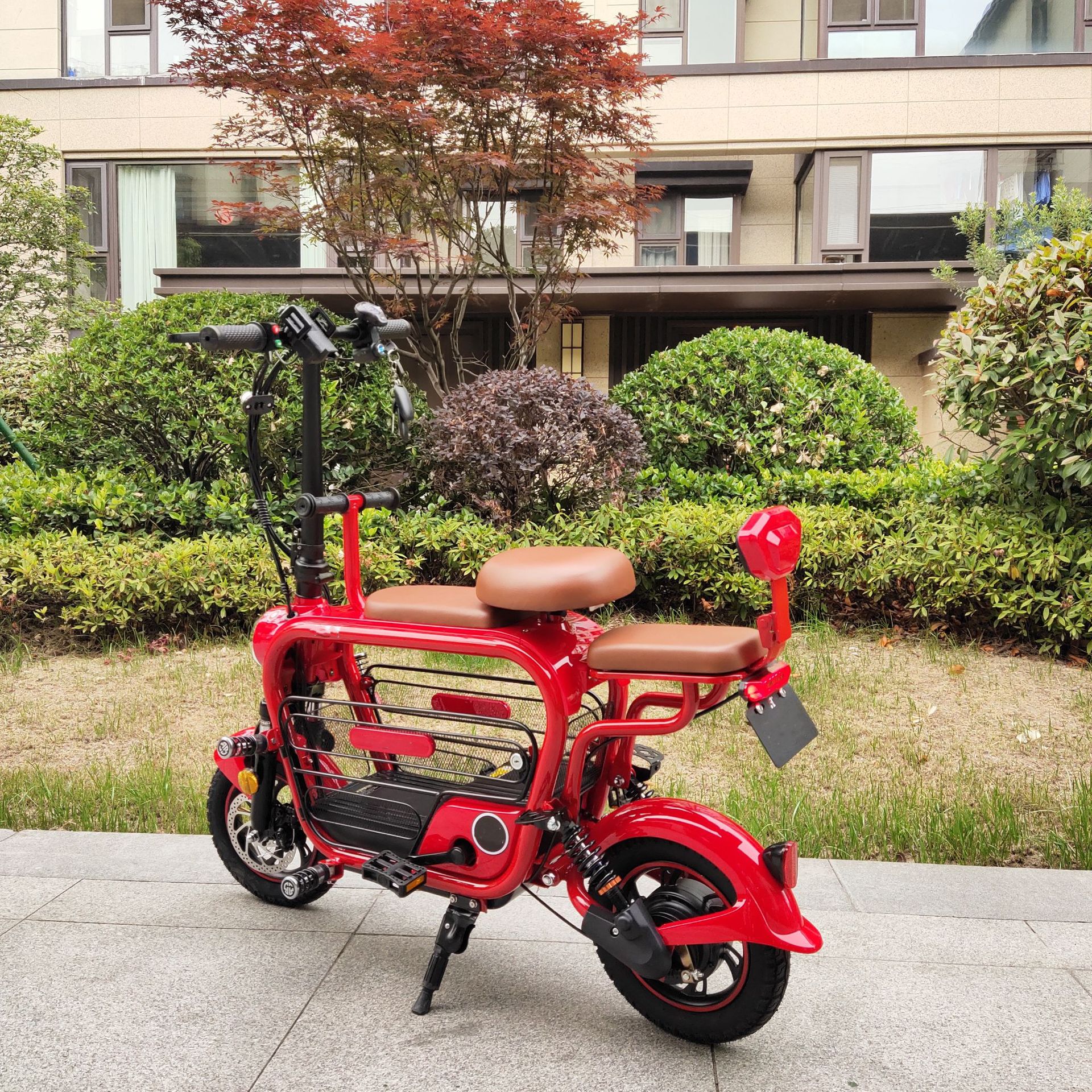 两轮电瓶车自行车助力款电动折叠车爱玛款锂电车