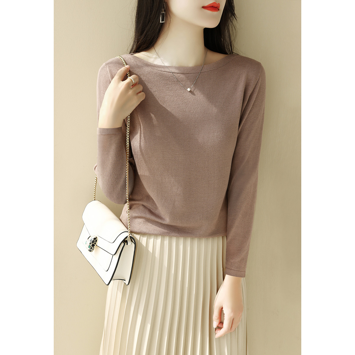 冬季一字领修身显瘦长袖针织衫女2021新款韩版简约内搭打底衫上衣