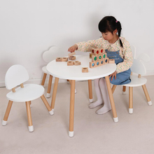 W7ins宝宝圆桌阅读木质书桌画画小凳子圆幼儿园桌椅儿童圆形小桌
