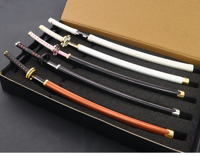 鬼灭之刃手办 五小强武器礼盒装 灶门二代我妻嘴平武器模型套装