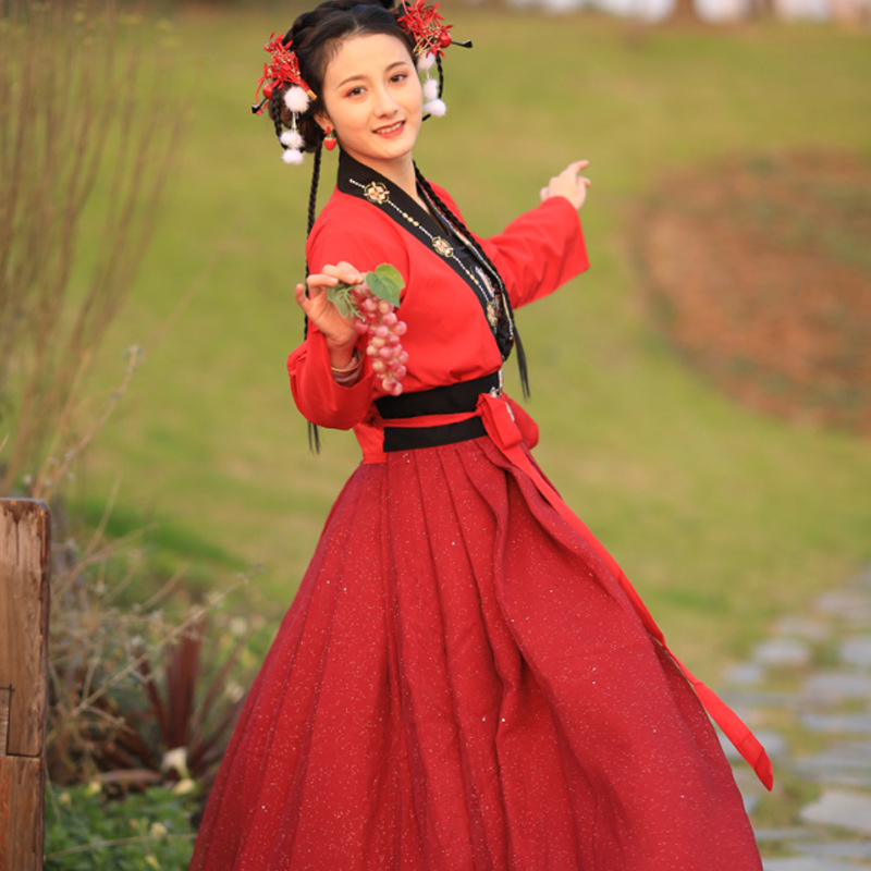 古风女黑红系色成人学生齐腰襦裙女友年会表演服演出服古装送汉服