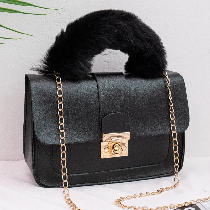 Ladies Bags Plush Handbag for Women 2022 Lock Chain Small Square Bag Sweet Cute Cell Phone Small Bag