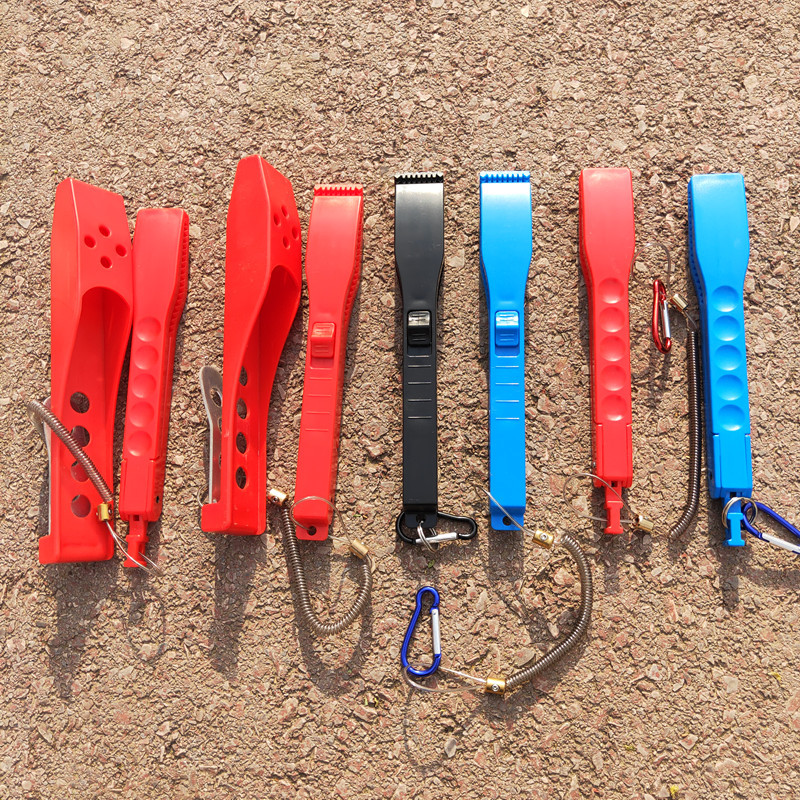 渔具批发塑料抓鱼器 渔夹多用鱼夹子控鱼器夹鱼器垂钓用品