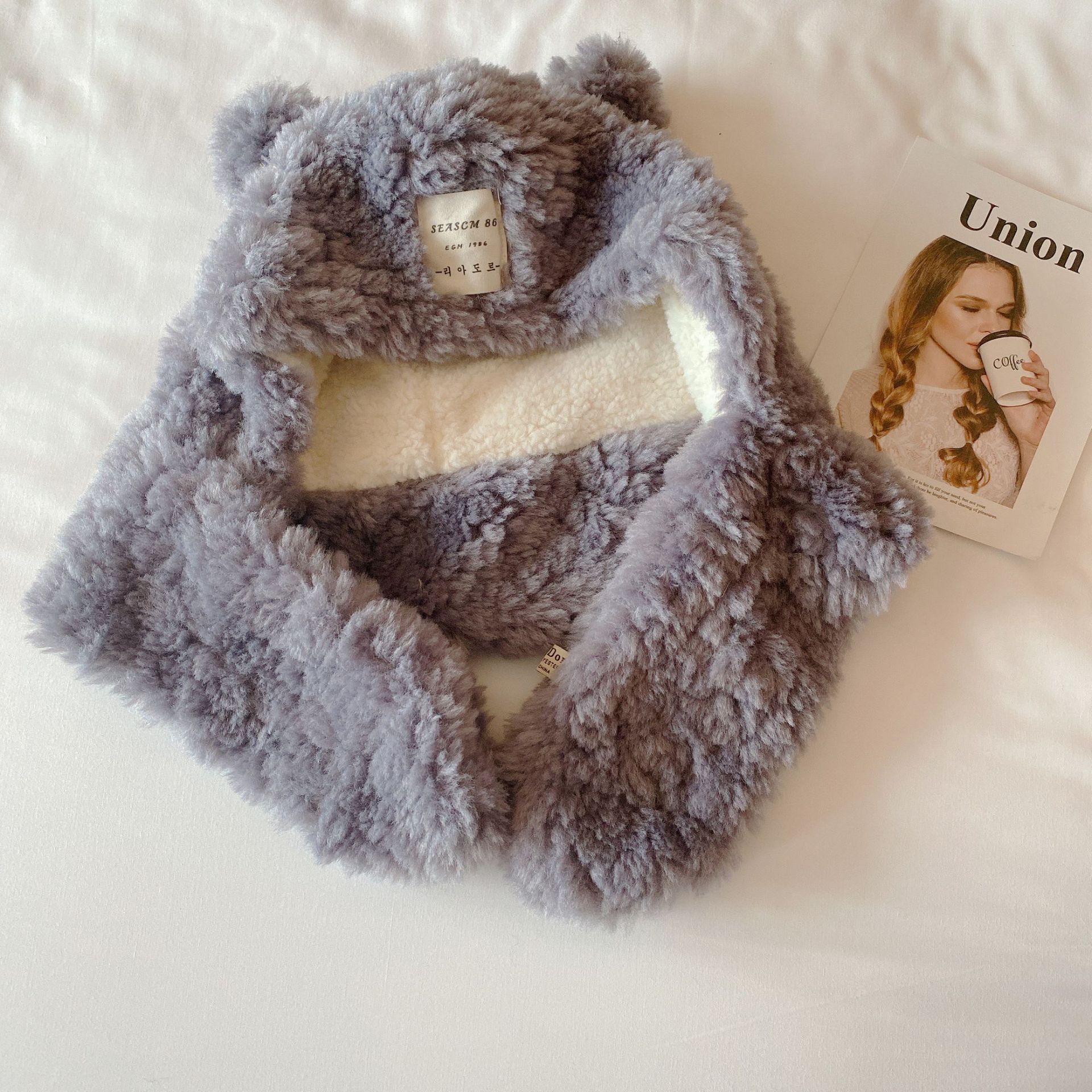 Autumn and Winter New Cute Bear Hat Scarf Women's Warm Hooded One-Piece Plush Scarf All-Matching Earmuffs Hat