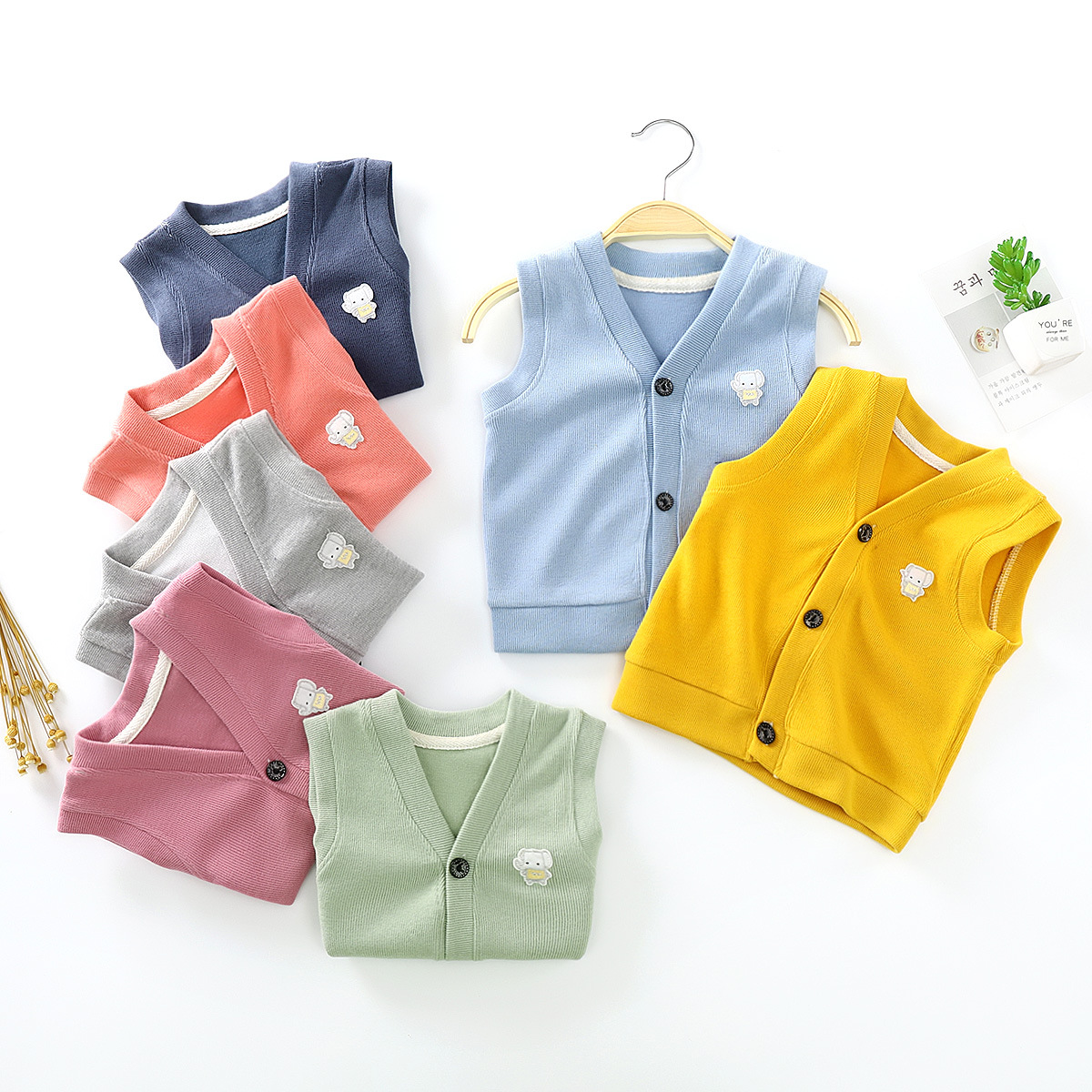 2024 Spring and Autumn new children's cotton vest boys' autumn vest baby girls' cardigan vest infant sweater image