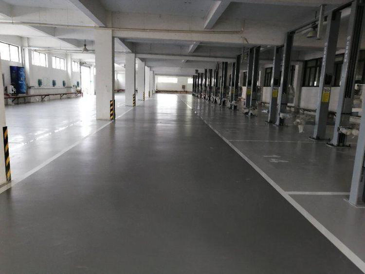 厂家直供地下车库环氧树脂地坪漆底漆 室内停车场抗压耐磨地坪漆