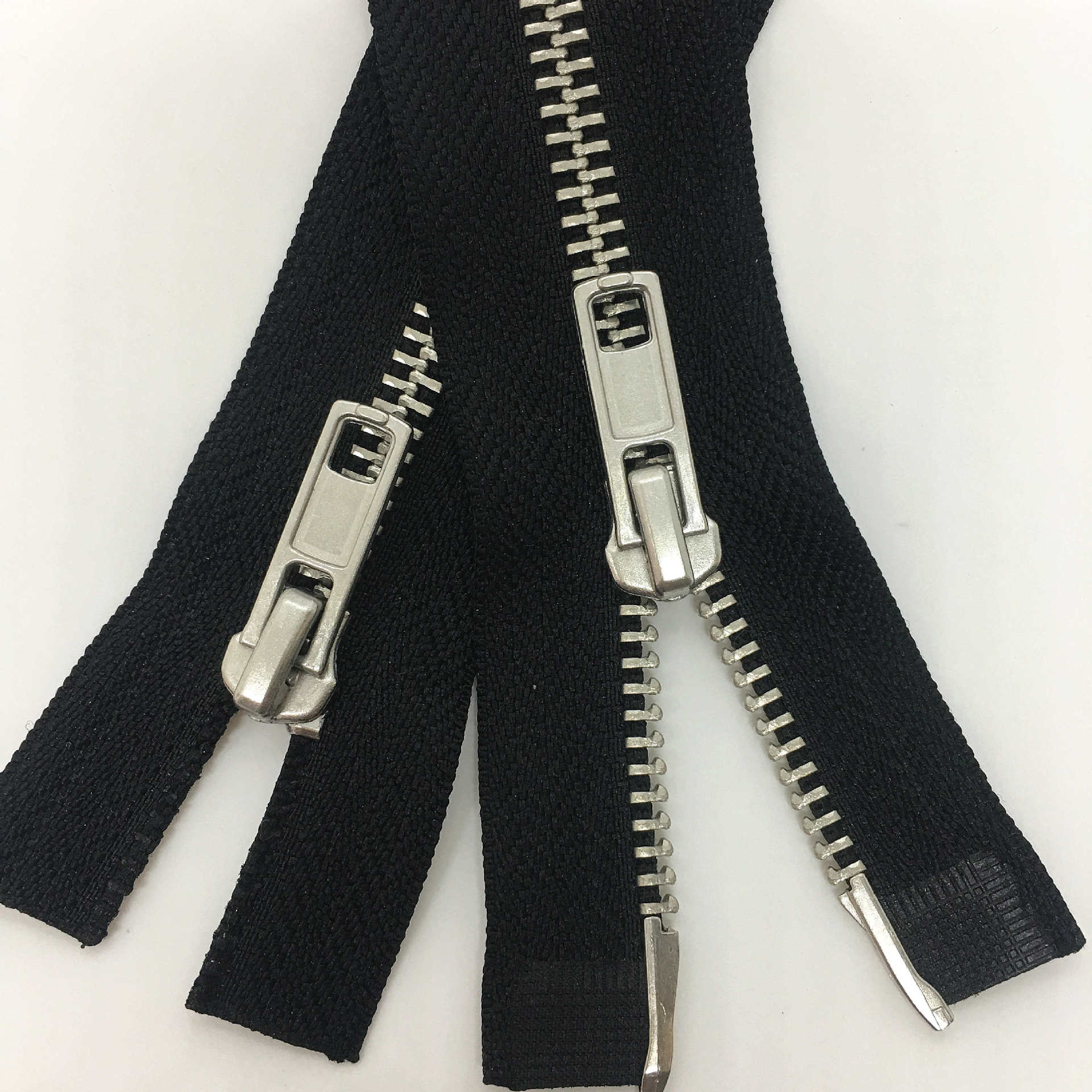 厂家直供5号金属拉链y牙黑古铜珍珠叻齿双开尾定制拉头 服装拉链