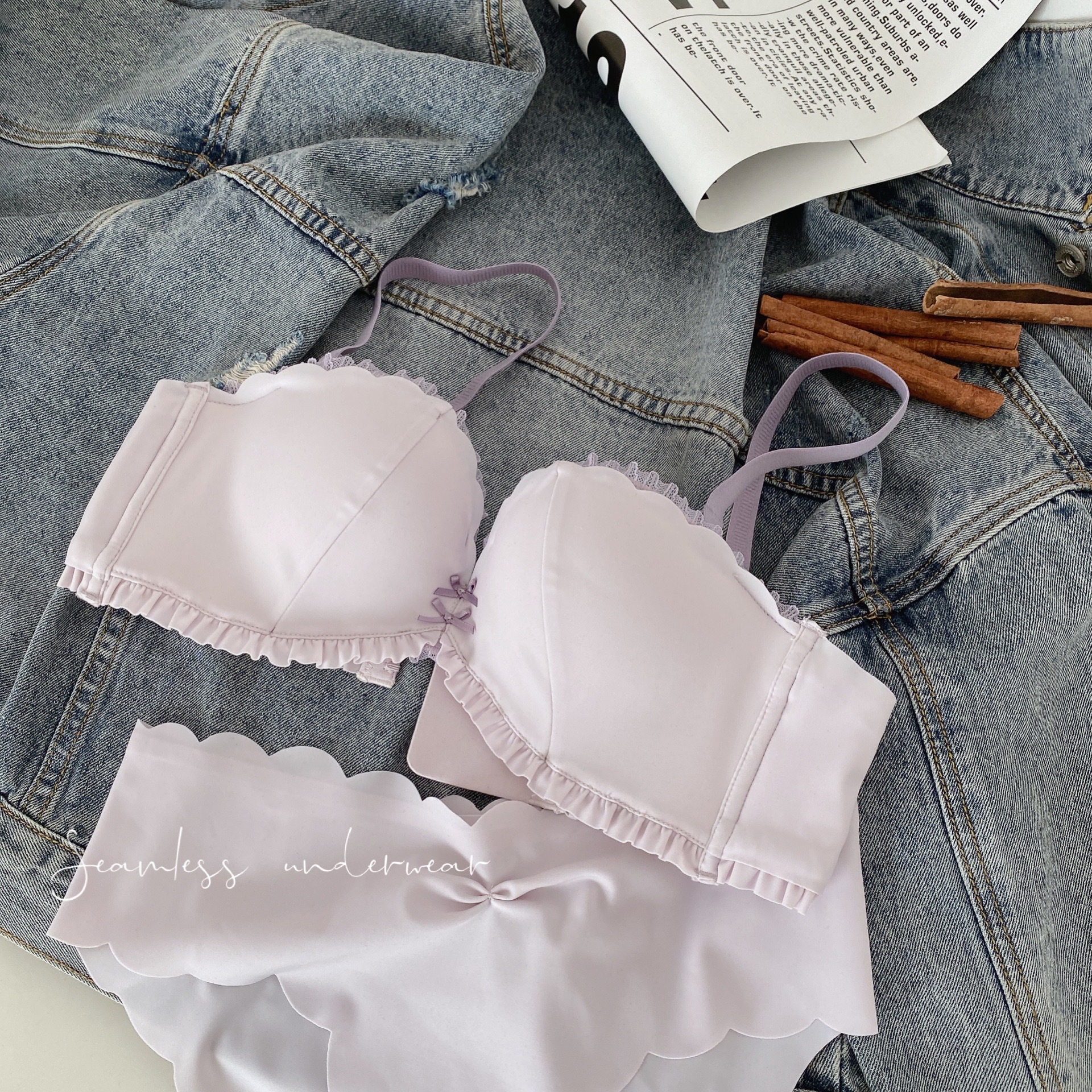 f79# 半杯无肩带春夏款半杯抹胸型甜美少女文胸套装