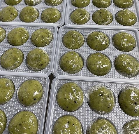 青团清明节伴手礼咸蛋黄芋泥红豆榴莲生椰肉松小贝蜜桃味厂家直销