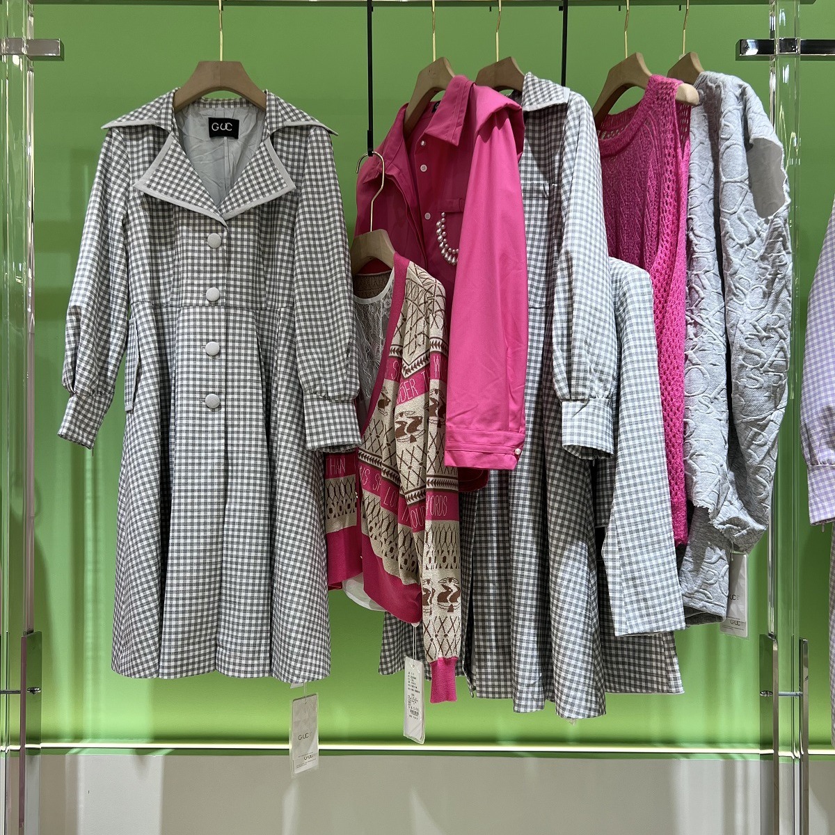 纪优希guc24春装一线轻奢高级时装品牌女装撤柜直播一手货源批发