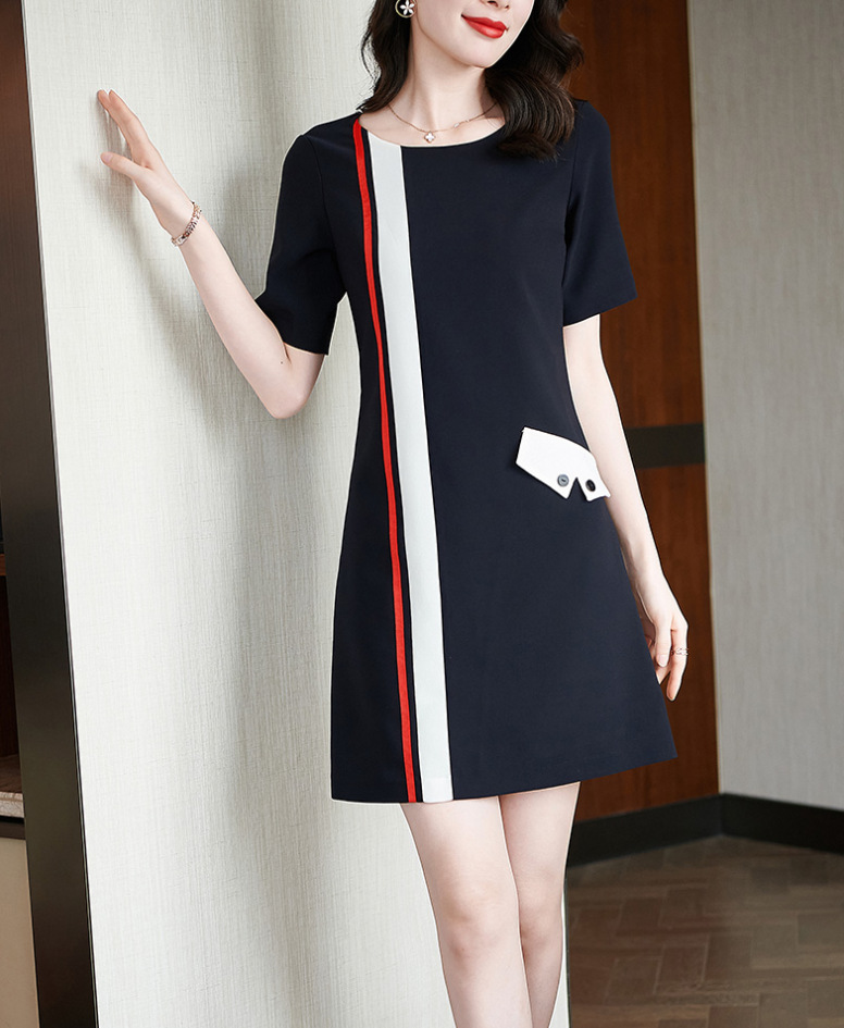 直筒裙子潮毛衣女2021年新款中长款加厚宽松秋冬时尚针织连衣裙 围巾