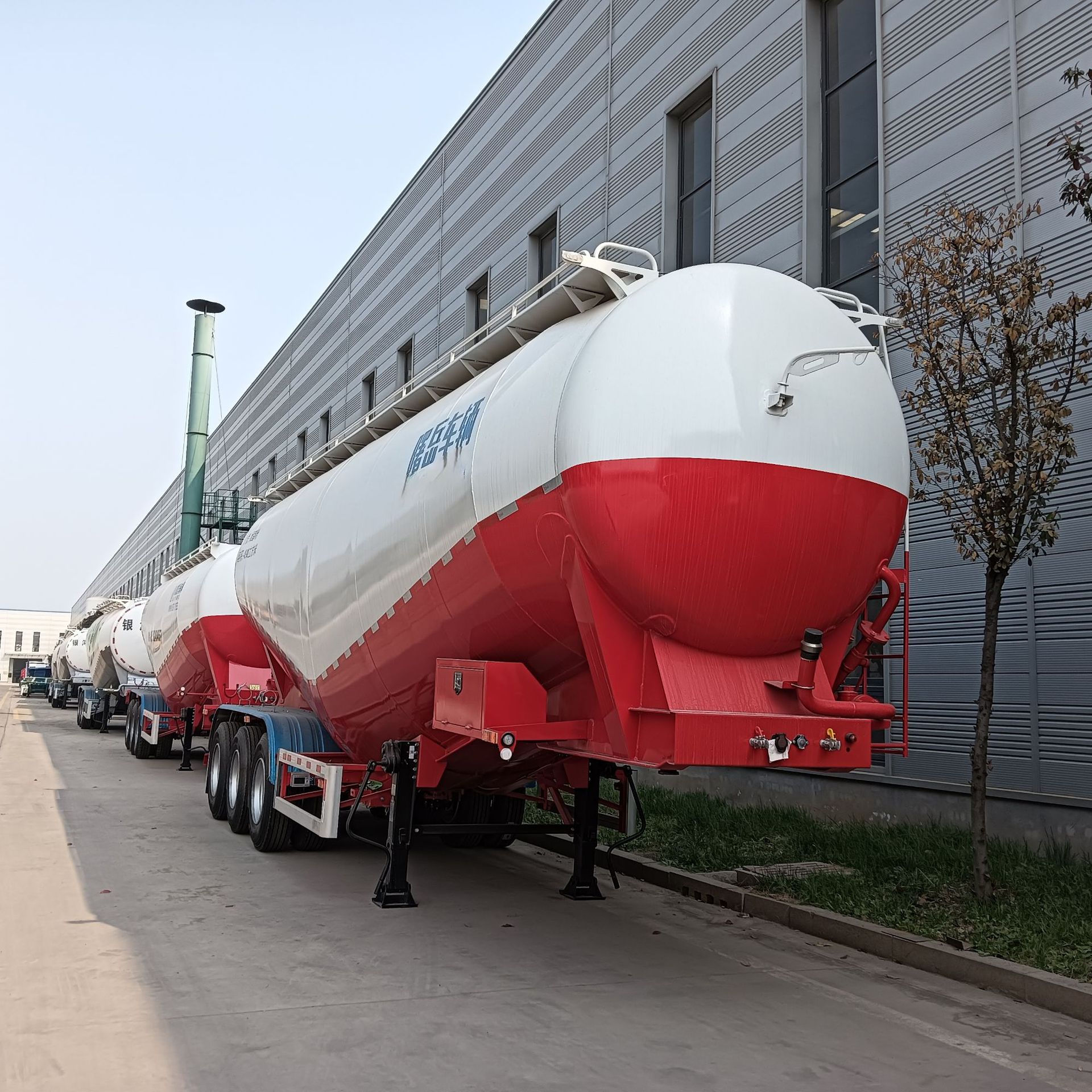 散装水泥罐车下灰半挂车粉粒物料运输半挂车