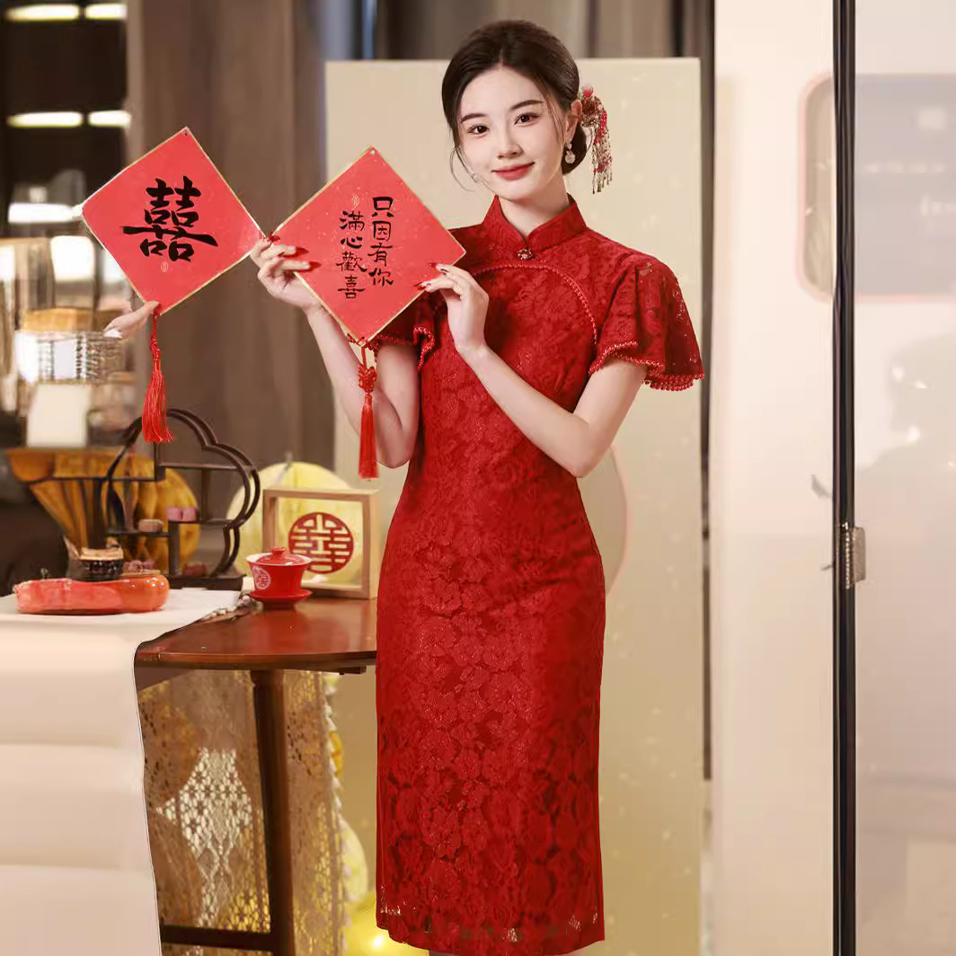 2024夏季新款飞飞袖双层蕾丝圆襟中长款旗袍珍珠花边喜庆收腰气质