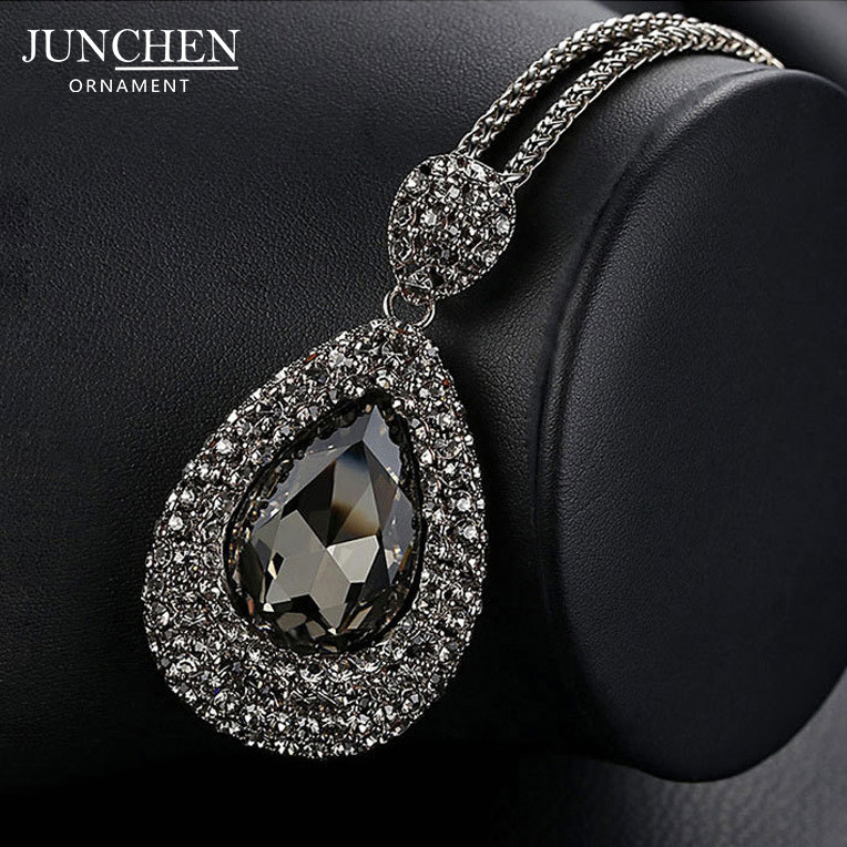 新款秋冬毛衣链长款项链女百搭简约水晶吊坠高档大气轻奢欧美饰品