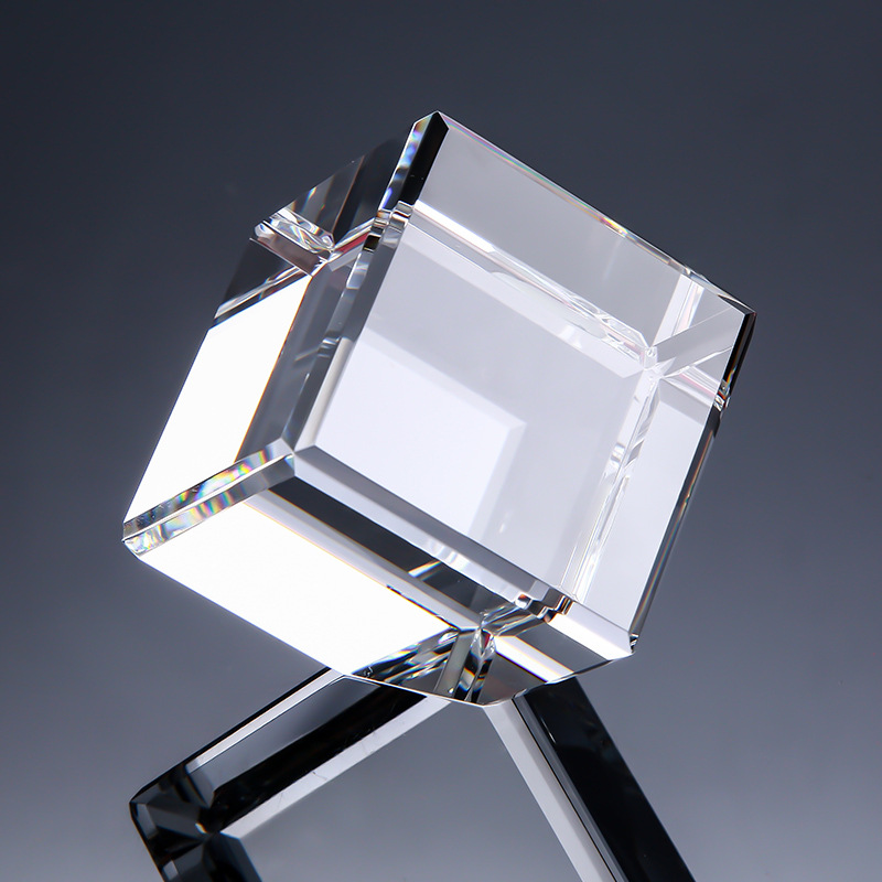 Transparent K9 Crystal Cube Inner Carving Cube Crafts Carving Ornaments Pyramid Crystal Glass Block Base