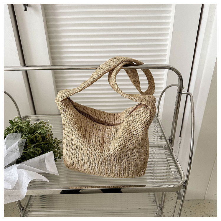 Straw Woven Large Capacity Bag for Women 2023 New Popular Design Vintage Weave Crossbody Bag Spring and Summer Commuter Tote