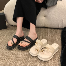 套趾拖鞋女2024年夏季新款韩版仙女风松糕厚底时尚舒适外穿凉拖鞋