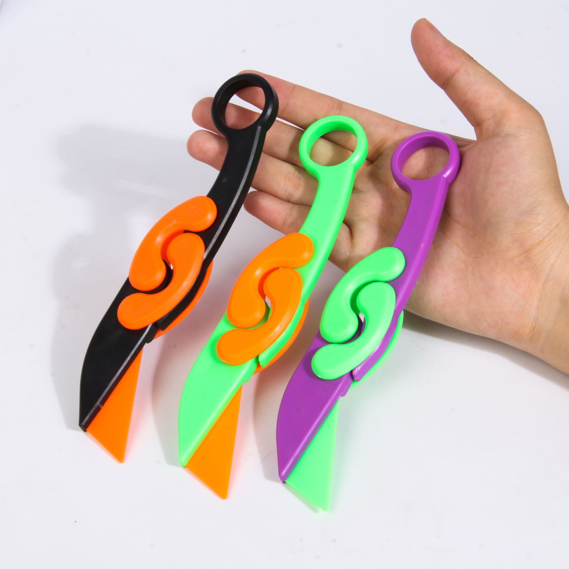 3d Gravity Folding Claw Knife Butterfly Scratching Knife 3d Printing Plastic Toy Small Radish Knife Pressure Reduction Toy Wholesale