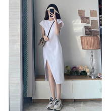海边度假法式白色连衣裙子女夏季2024新款感显瘦t恤开叉长裙