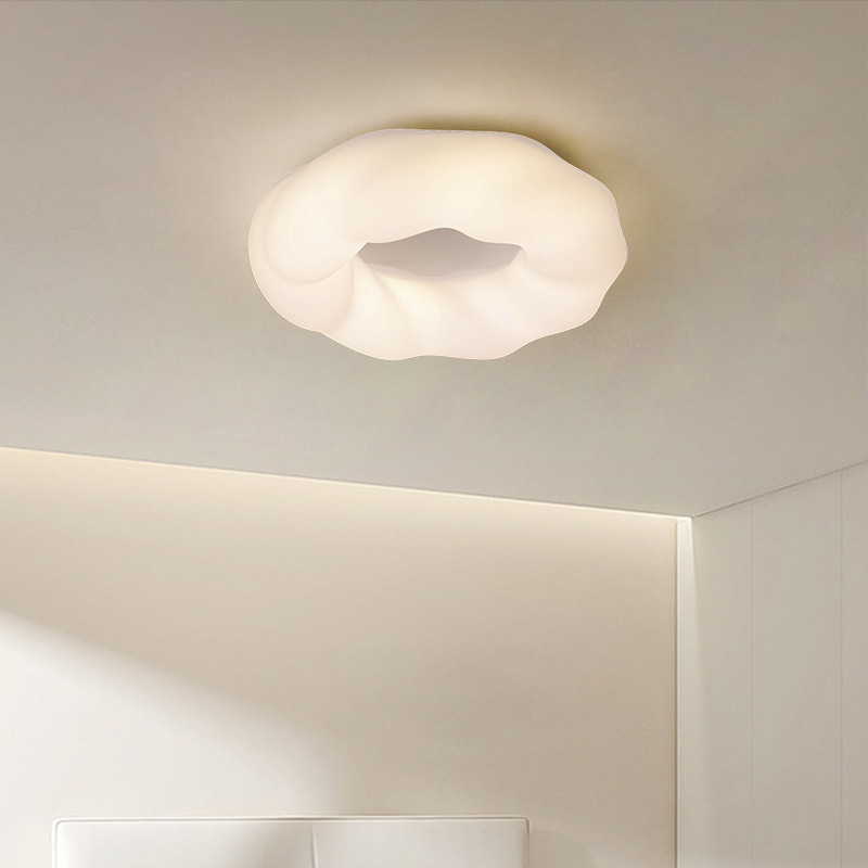 Bedroom Light 2023 New Nordic Creative Room Lamps Simple Modern Warm Cloud Children's Room Ceiling Lamp