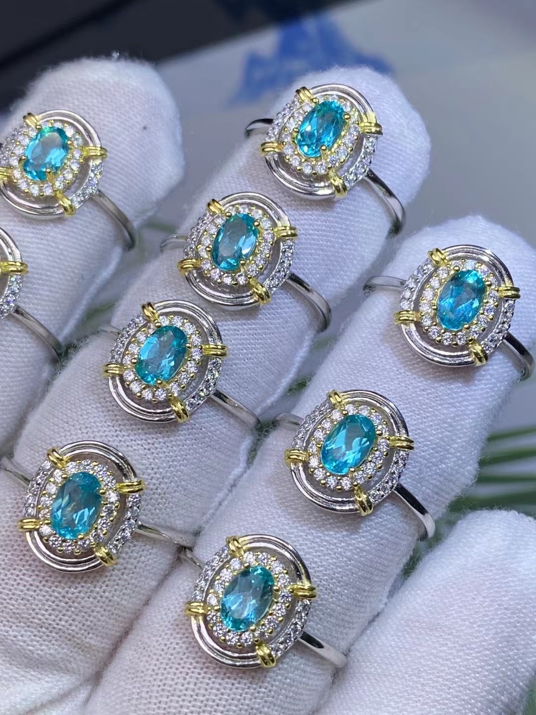 批发帕拉伊巴色蓝磷灰戒指 纯净体火彩爆闪 925银镶嵌 活口设计