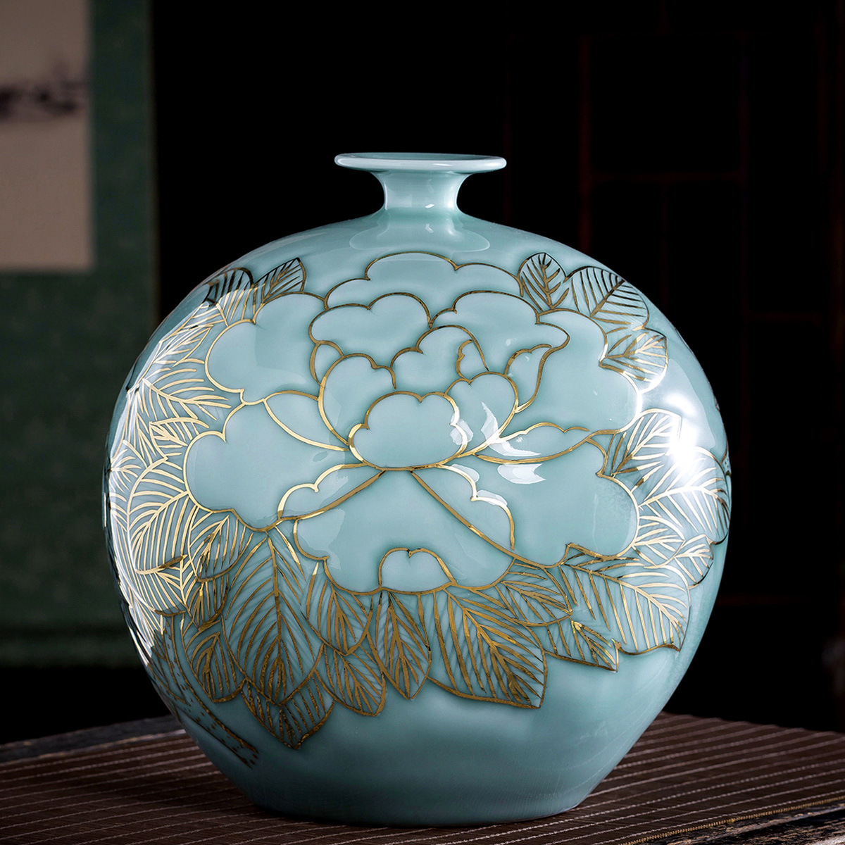 景德镇陶瓷器青釉瓷手绘描金石榴瓶雕刻牡丹花瓶客厅家居摆件饰品