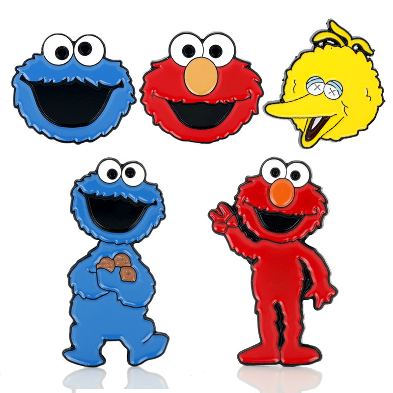 日系少女芝麻街艾摩大鸟甜饼怪卡通胸针可爱学生儿童书包搭配别针