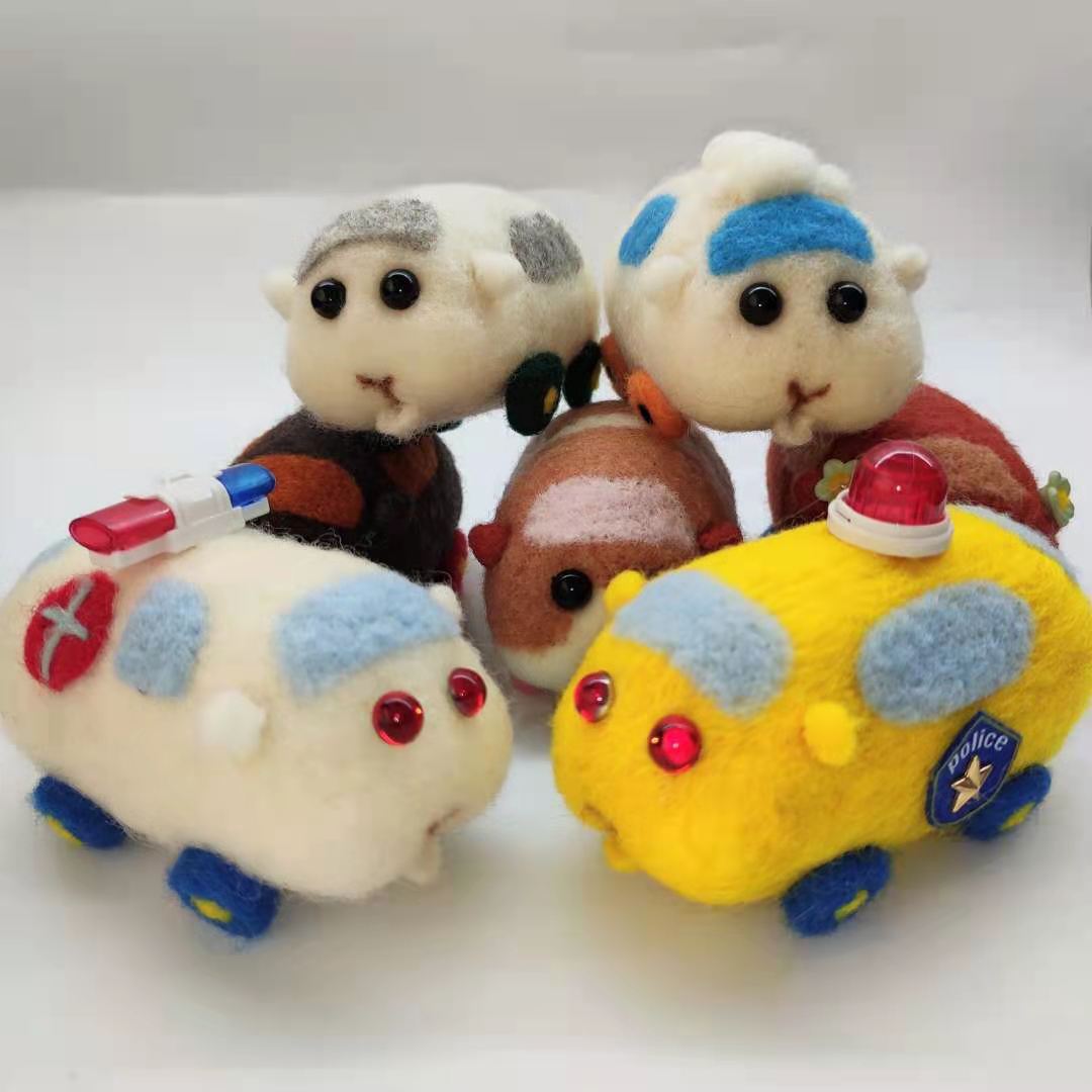 羊毛毡 天竺鼠车车车车成品 娃娃机挂件长 7厘米 成品