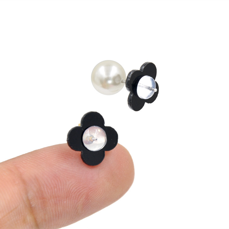 New Four-Leaf Clover Silicone Hamburger Earrings Earplug Black Acrylic Anti-Drop Anti-Allergy Earrings Back Plug Wholesale