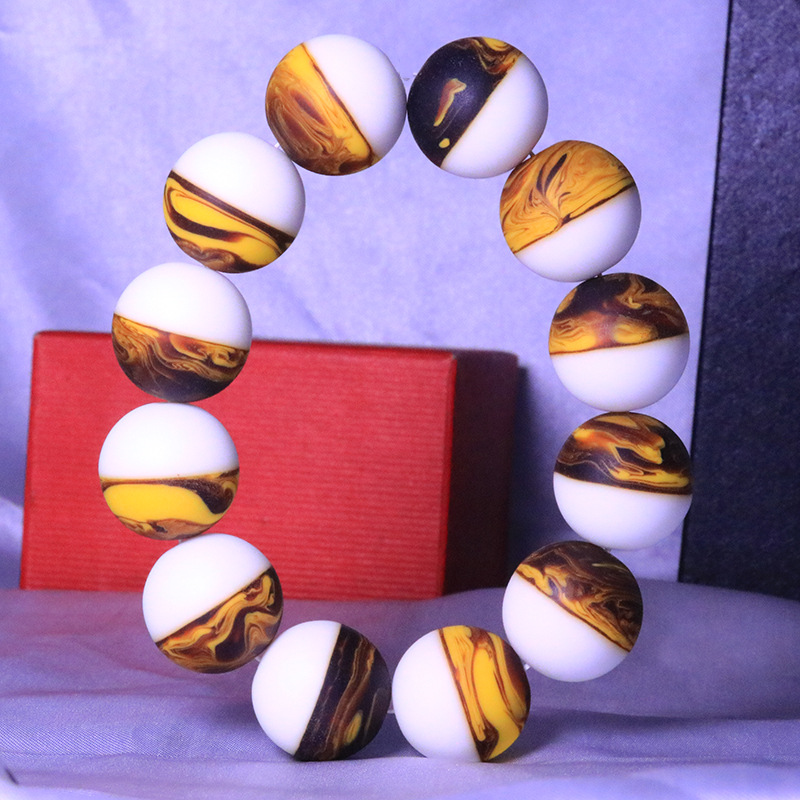 龙涎香手串批发 精美文玩手把件2.0直播货源